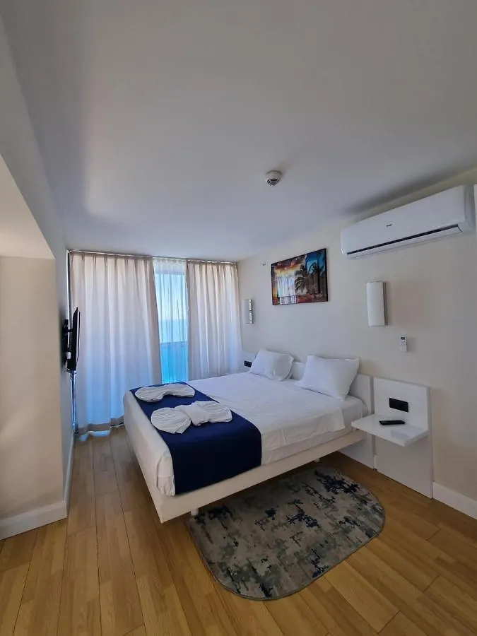Отель Sea View Orbi Батуми 3*,