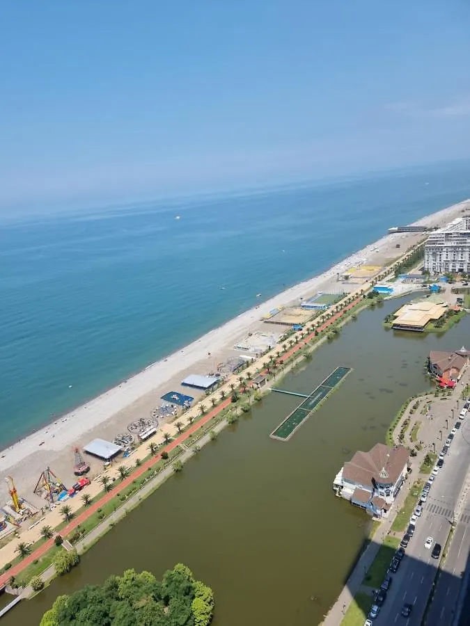 Капсульный отель Отель Sea View Orbi Батуми